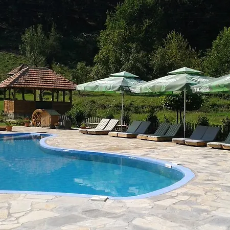 Country House Milojevic Kır Evi